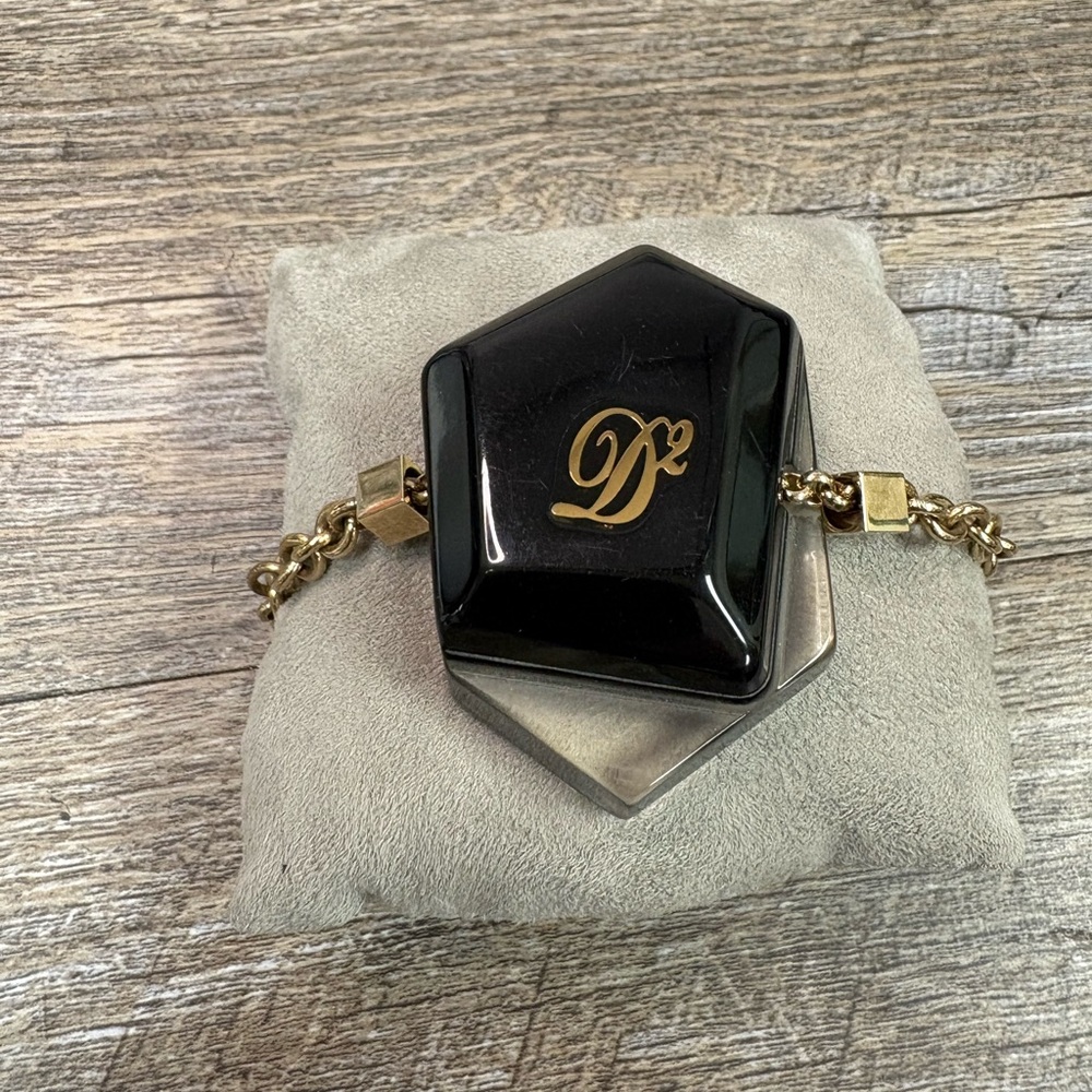 Dsquared2 Vintage Black Lucite Gold Tone Logo Chain Bracelet Made in Italy